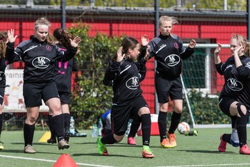 Bild 46 - B-Juniorinnen St.Pauli - C-Juniorinnen SV Steinhorst : Ergebnis: 1:2